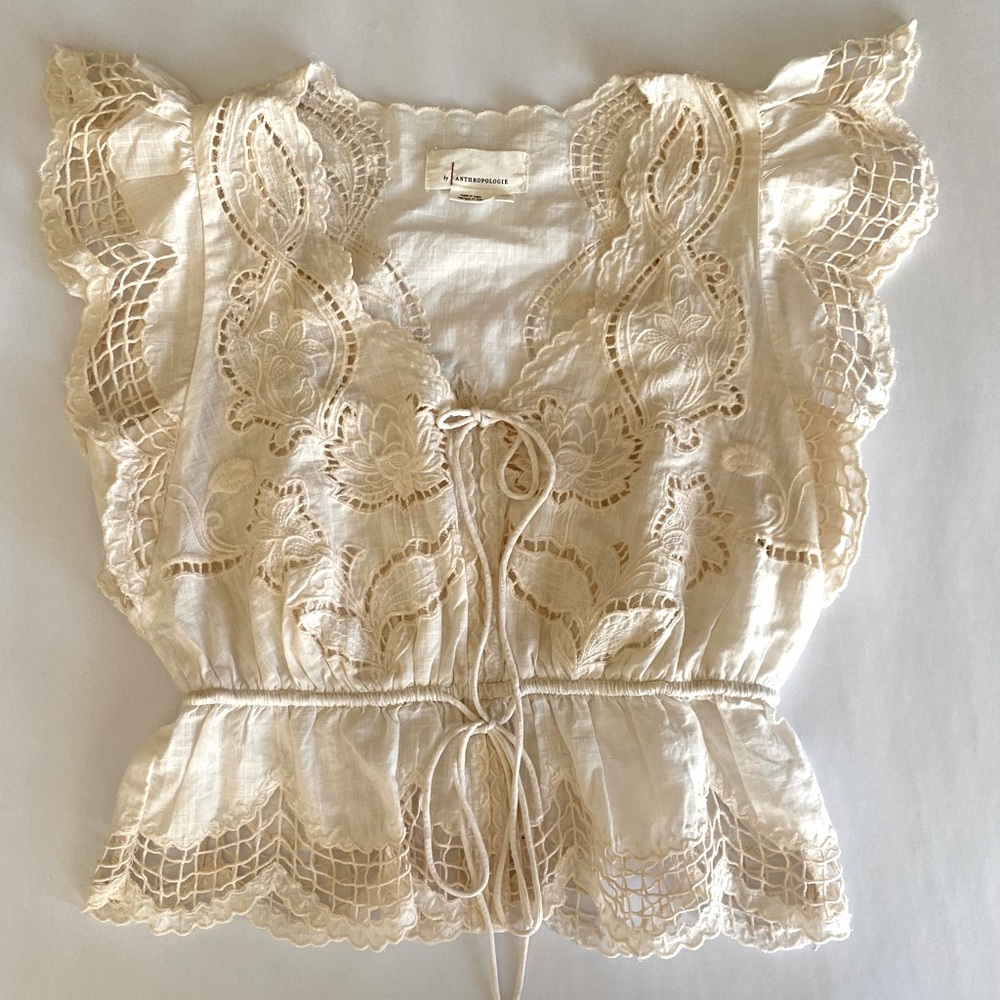 Super cute top - Anthropology - XS